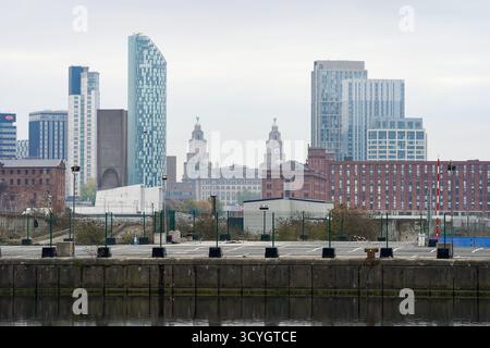 LIVERPOOL, INGHILTERRA - 17 ottobre 2024: Affacciato sulla città dall'Hill Dickinson Stadium Foto Stock