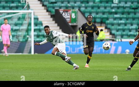 Easter Road Stadium, Edimburgo.Scozia Regno Unito.18 ottobre 25 William Hill Scottish Premiership Match Hibernian vs Livingston crediti: eric mccowat/Alamy Live News Foto Stock