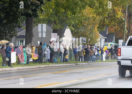 No Kings Rally, Greenville Michigan, USA, 18 ottobre 2025 Foto Stock
