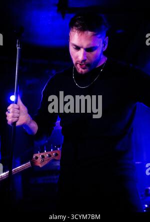I crudeli coltelli si esibiscono all'Underworld camden londra 16/10/2025 Foto Stock