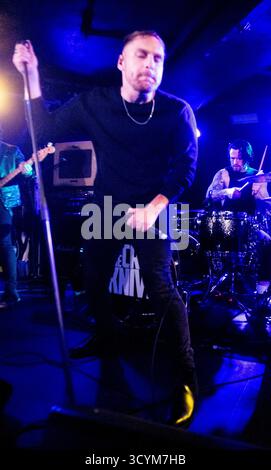 I crudeli coltelli si esibiscono all'Underworld camden londra 16/10/2025 Foto Stock