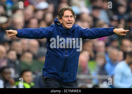Londra, Regno Unito. 19 ottobre 2025. Tottenham Hotspur V Aston Villa - Premier League - Londra. Tottenham, manager dell'Hotspur, Thomas Frank. Crediti immagine: Mark Pain / Alamy Live News Foto Stock