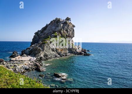 Agios Loannis Chapel a Skopelos, una popolare attrazione turistica resa famosa dal film Mamma mia. Skopelos è un'isola greca nell'Egeo occidentale Foto Stock