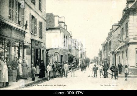 Evreux, Rues Saint-Amand e Saint-Léger dipartimento francese : 27 - regione Eure : Normandia cartolina d'epoca, fine XIX - inizio XX secolo Foto Stock