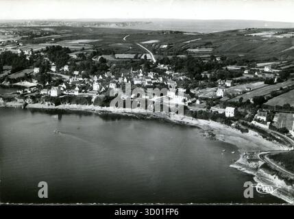 Roscanvel dipartimento francese : 29 - regione Finistère : Cartolina d'epoca Britannica, XX secolo Foto Stock