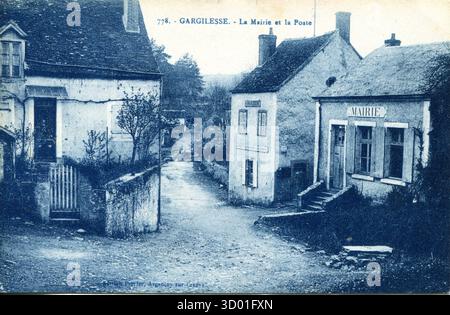 Gargilesse-Dampierre, il municipio e l'ufficio postale dipartimento francese : 36 - regione Indre : Centre-Val de Loire Cartolina d'epoca, fine Ottocento - inizio Novecento Foto Stock