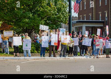 No Kings Rally, Mount Vernon OH Foto Stock
