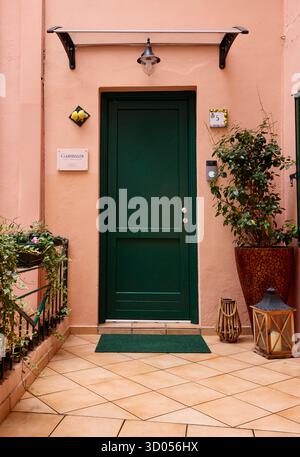 Porta, Limone, Italia Foto Stock