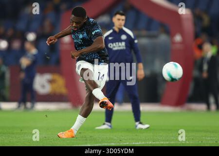 Roma, Italia 18 ottobre 2025: Visto in azione durante la partita di calcio di serie A Enilive 2025-2026 tra AS Roma e F.C. Internazionale di Milano Foto Stock
