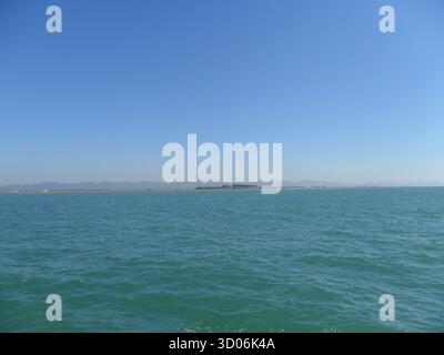 Costa del Myanmar nella baia del Bengala - spiagge tranquille e bellezza naturale lungo il mare tropicale Foto Stock