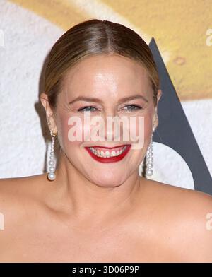 New York, Stati Uniti. 21 ottobre 2025. Alicia Silverstone partecipa alla premiere "Bugonia" di New York tenutasi al Museum of Modern Art il 21 ottobre 2025 a New York, NY © Steven Bergman/AFF-USA.COM credito: AFF/Alamy Live News Foto Stock