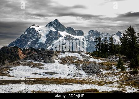 Monte Shuksan visto da Artist Point Foto Stock