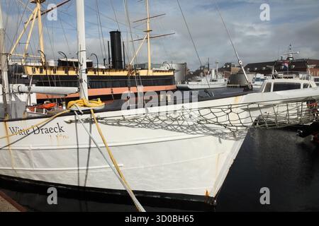 The preserved French-built HNLMS (Royal Netherlands Navy) Schorpioen moored at Den Helder, North Holland, Netherlands. Foto Stock