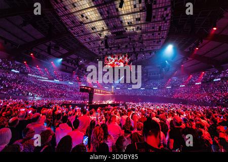 Dortmund Andrea Berg beim Schlagerboom AM 18.10.25 a Dortmund Andrea Berg beim Schlagerboom AM 18.10.25 a Dortmund *** Dortmund Andrea Berg allo Schlagerboom il 18 10 25 a Dortmund Andrea Berg allo Schlagerboom il 18 10 25 a Dortmund Copyright: XEibner-Pressefoto/GerhardxWingenx EP GWR Foto Stock