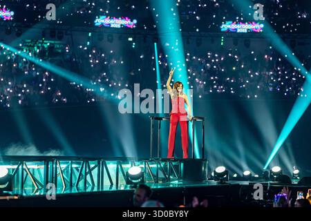 Dortmund Andrea Berg beim Schlagerboom AM 18.10.25 a Dortmund Andrea Berg beim Schlagerboom AM 18.10.25 a Dortmund *** Dortmund Andrea Berg allo Schlagerboom il 18 10 25 a Dortmund Andrea Berg allo Schlagerboom il 18 10 25 a Dortmund Copyright: XEibner-Pressefoto/GerhardxWingenx EP GWR Foto Stock
