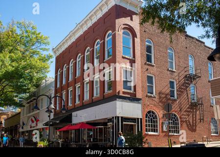 Centro commerciale Charlottesville Historic Downtown Mall, Charlottesville, Virginia Foto Stock
