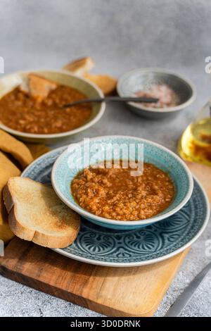 Zuppa greca di lenticchie Foto Stock