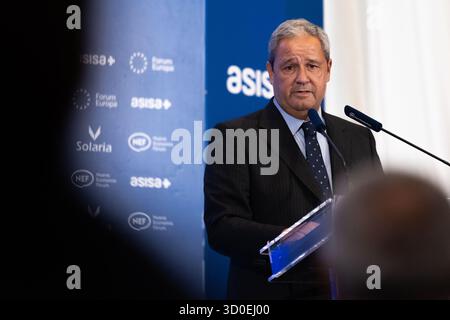 Madrid, Madrid, Spagna. 23 ottobre 2025. L'ex presidente del Deportivo la CoruÃ±a, CONSTANTINO FERNANDEZ PICO. (Credit Image: © Ignacio Lopez Isasmendi/ZUMA Press Wire) SOLO PER USO EDITORIALE! Non per USO commerciale! Foto Stock