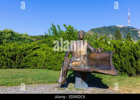 Un monumento al 40° presidente degli Stati Uniti Ronald Reagan (1911-2004) al Rike Park di Tbilisi, Georgia (paese) Foto Stock
