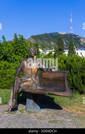 Un monumento al 40° presidente degli Stati Uniti Ronald Reagan (1911-2004) al Rike Park di Tbilisi, Georgia (paese) Foto Stock