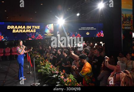 Nassau, Bahamas. 23 ottobre 2025. Tiffany Phillips presenta il torneo mondiale myVIP dei giocatori di slot 2025 all'Atlantis Paradise Island Bahamas il 22 ottobre 2025 a Nassau, Bahamas. Foto: Casey Flanigan/imageSPACE per playSTUDIOS, INC Credito: Imagespace/Alamy Live News Foto Stock