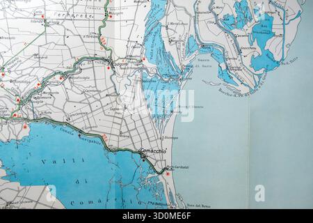 Mappa stradale d'epoca del Delta del po e delle Valli di Comacchio in Emilia-Romagna. Foto Stock