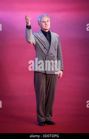 Dracula Dracula L amore perduto Red Carpet - 20° Festival del Cinema di Roma. ROMA, ITALIA - 24 OTTOBRE 2025: Christoph Waltz partecipa al Red carpet Dracula L amore perduto durante il 20° Festival del Cinema di Roma all'Auditorium Parco della musica. Roma RM Italia Copyright: XGennaroxLeonardix Foto Stock