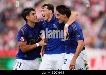 Girona, Spagna. 25 ottobre 2025. Federico Vinas del Real Oviedo durante la partita di la Liga 2025-2026, data 10 tra Girona FC e Real Oviedo giocata allo Stadio Montilivi il 25 ottobre 2025 a Girona, Spagna. (Foto di Bagu Blanco/PRESSIN) credito: PRESSINPHOTO SPORTS AGENCY/Alamy Live News Foto Stock