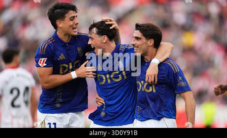 Girona, Spagna. 25 ottobre 2025. Federico Vinas del Real Oviedo durante la partita di la Liga 2025-2026, data 10 tra Girona FC e Real Oviedo giocata allo Stadio Montilivi il 25 ottobre 2025 a Girona, Spagna. (Foto di Bagu Blanco/PRESSIN) credito: PRESSINPHOTO SPORTS AGENCY/Alamy Live News Foto Stock
