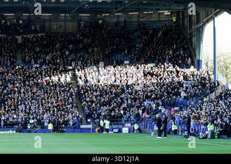 Sheffield, Regno Unito. 25 ottobre 2025. Interni dello stadio durante la partita del Campionato EFL Sky Bet tra Sheffield Wednesday e Oxford United all'Hillsborough Stadium di Sheffield, Inghilterra, il 25 ottobre 2025. Credito: SPP Sport Press Photo. /Alamy Live News Foto Stock