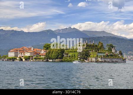 Panorama di Isola Bella sul lago Maggiore, Italia Foto Stock