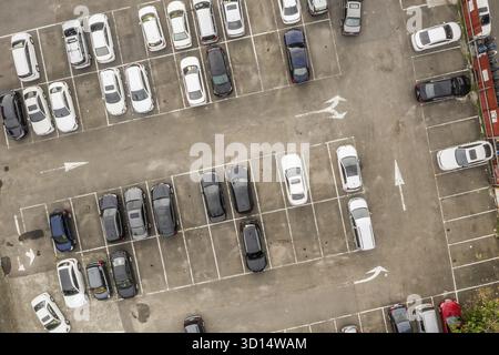 Taichung, Taiwan - 27 settembre 2019: Vista aerea del parcheggio di Taichung, Taiwan, Asia Foto Stock