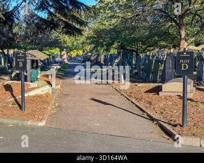 Hanwell Cemetery, Ealing, Londra Foto Stock