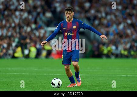 Madrid, Spagna. 26 ottobre 2025. Pedri del FC Barcelona durante la partita LALIGA EA SPORTS tra il Real Madrid CF e il FC Barcelona allo stadio Santiago Bernabeu, il 26 ottobre 2025. - 26/10/2025 - Spagna/Madrid/Madrid - LGM/le Pictorium credito: LE PICTORIUM/Alamy Live News Foto Stock