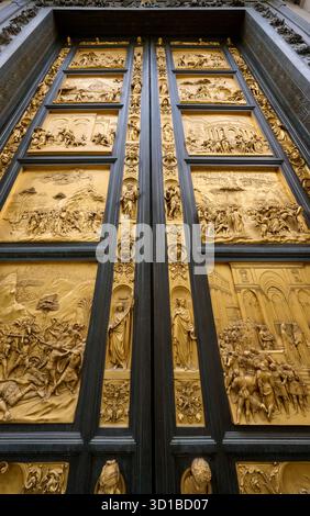 Porta d'oro del Battistero di San Giovanni, Battistero di San Giovanni, Cattedrale di Santa Maria del Fiore, Firenze, Toscana, Italia Foto Stock