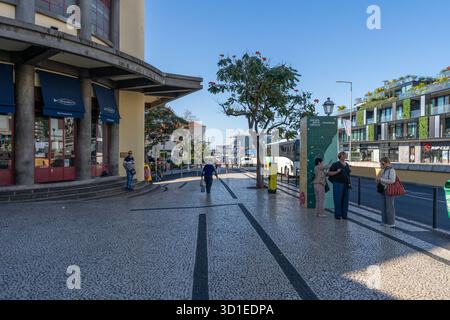 Funchal, Madeira, Portogallo - 03.27.2025: Ingresso al Mercado dos Lavradores Farmers Market a Funchal, Madeira, Portogallo Foto Stock