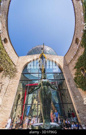 FIGUERAS - 15 LUGLIO: Dettagli dal Museo di Dalì, aperto il 28 settembre 1974 e che ospita la più grande collezione di opere di Salvador Dalì il 15 luglio, Foto Stock