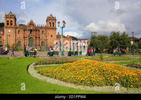 Basilica cattedrale dell'assunzione della Vergine in Plaza de Armas a Cusco, Perù Foto Stock