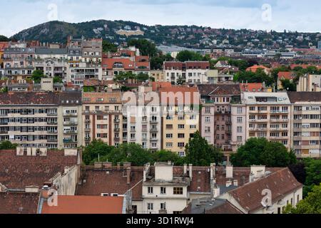 Vista aerea zona residenziale di Budapest con edifici di appartamenti Foto Stock