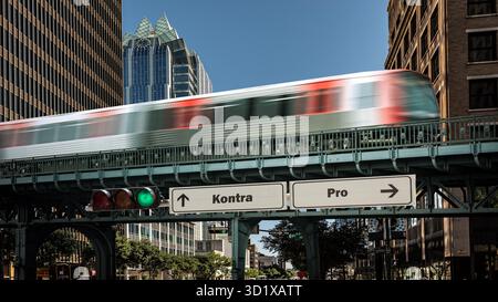 Segnalate la strada diretta per i pro e i contro - Bildmontage Foto Stock