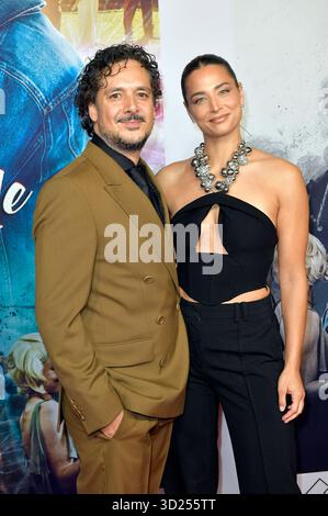 L'Erkan Acar und Amira Aly bei der Premiere des Kinofilms mi fa sentire in Zoo Palast. Berlino, 29.10.2025 *** Erkan Acar e Amira Aly alla prima del film Make me Feel allo Zoo Palast Berlin, 29 10 2025 foto:XM.xBehrensx/xFuturexImagex Feel 5095 Foto Stock