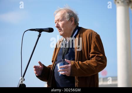 Co-fondatore ed editore del giornale record Gazeta Wyborcza, Adam Michnik è stato visto a Varsavia, in Polonia, il 23 marzo 2025. Foto Stock