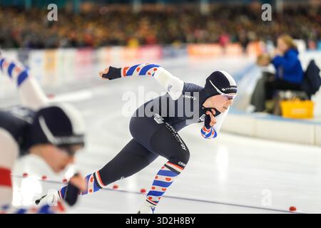 Heerenveen, Paesi Bassi. 1 novembre 2025. HEERENVEEN, PAESI BASSI - 1 NOVEMBRE: Helga Drost durante i Campionati olandesi di pattinaggio su strada 2026 a Thialf il 1° novembre 2025 a Heerenveen, Paesi Bassi. (Foto di Douwe Bijlsma/Orange Pictures) credito: Orange Pics BV/Alamy Live News Foto Stock