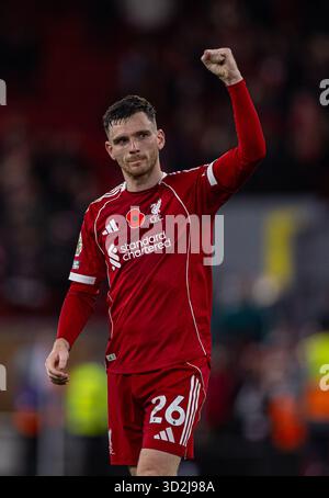 (251102) -- LIVERPOOL, 2 novembre 2025 (Xinhua) -- Andy Robertson del Liverpool festeggia dopo la partita di Premier League inglese tra Liverpool FC e Aston Villa FC a Liverpool, Regno Unito, il 1 novembre 2025. (XINHUA) SOLO PER USO EDITORIALE. NON IN VENDITA PER CAMPAGNE PUBBLICITARIE O DI MARKETING. DIVIETO DI UTILIZZO CON AUDIO, VIDEO, DATI, ELENCHI DI INCONTRI, LOGHI CLUB/LEAGUE O SERVIZI "LIVE" NON AUTORIZZATI. UTILIZZO ONLINE IN-MATCH LIMITATO A 45 IMMAGINI, SENZA EMULAZIONE VIDEO. NON È CONSENTITO L'USO IN SCOMMESSE, GIOCHI O PUBBLICAZIONI PER SINGOLI CLUB/CAMPIONATO/GIOCATORI. Foto Stock