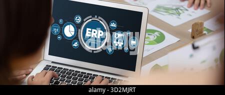 Software ERP per la pianificazione delle risorse aziendali per le aziende più agitate per pianificare la strategia di marketing Foto Stock