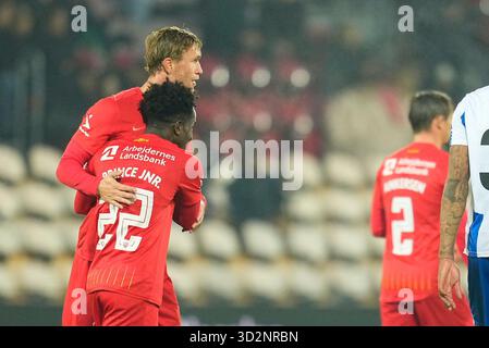 Farum, Danimarca. 2 novembre 2025. Superligakampen mellem FC Nordsjaelland og OB Paa Right to Dream, Park i Farum soendag den 2. novembre 2025. Crediti: Ritzau/Alamy Live News Foto Stock