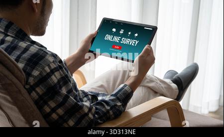 Modulo di sondaggio online per la raccolta di informazioni digitali sulla rete Internet Foto Stock