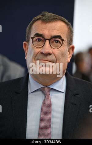 Villepinte, Francia. 4 novembre 2025. Xavier Ursat, Direttore Esecutivo del gruppo EDF, alla World Nuclear Exhibition al Villepinte Exhibition Center il 4 novembre 2025. Foto di Tomas Stevens/ABACAPRESS.COM credito: Abaca Press/Alamy Live News Foto Stock