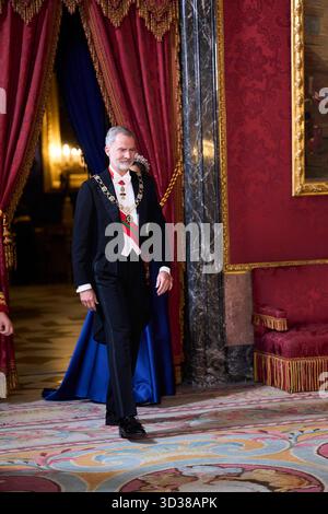 Madrid, Spagna. 5 novembre 2025. Il re spagnolo Felipe vi e la regina Letizia con il sultano di Oman Haitham bin Tariq al Busaid una cena di gala al Palazzo reale, a Madrid, a causa del viaggio ufficiale del sultano dell'Oman in Spagna, a Madrid martedì 4 novembre 2025. Crediti: CORDON PRESS/Alamy Live News Foto Stock