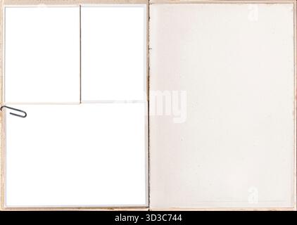 Pagine di un libro vintage con cornici fotografiche vuote attaccate con graffette. Foto Stock